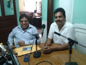 423792_247175975373397_2145363978_n