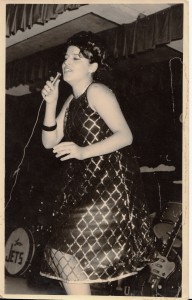 ANABELLA canta